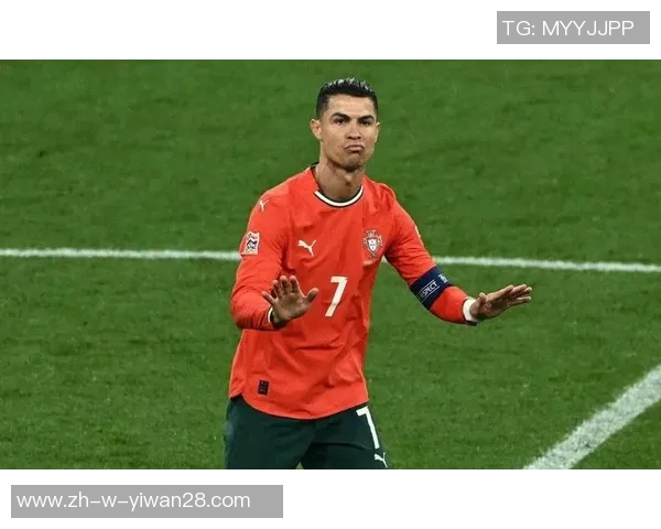 篮球运动员神似足球巨星 两者面容相似引发球迷热议